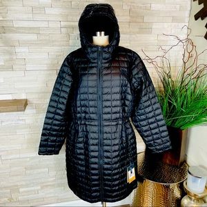 The North Face 2X XXL NWT Thermoball Hooded Parka $230